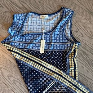 Max studio silky geo print maxi dress size M new !